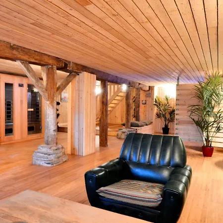 Holiday home Spacious Farmhouse With Sauna In Jevigne Lierneux